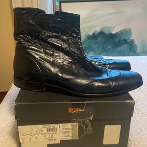 Hugo Boss Men’s Leather Navy Boot